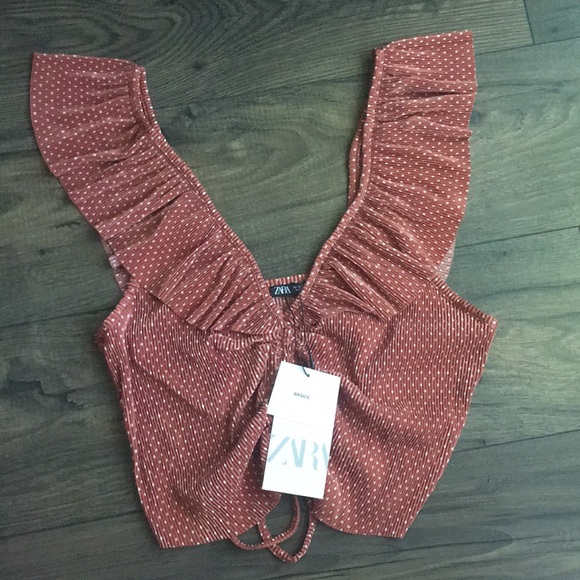 Zara Tops - Zara rust ruffle pleated polka dot blouse NWT ⚪️